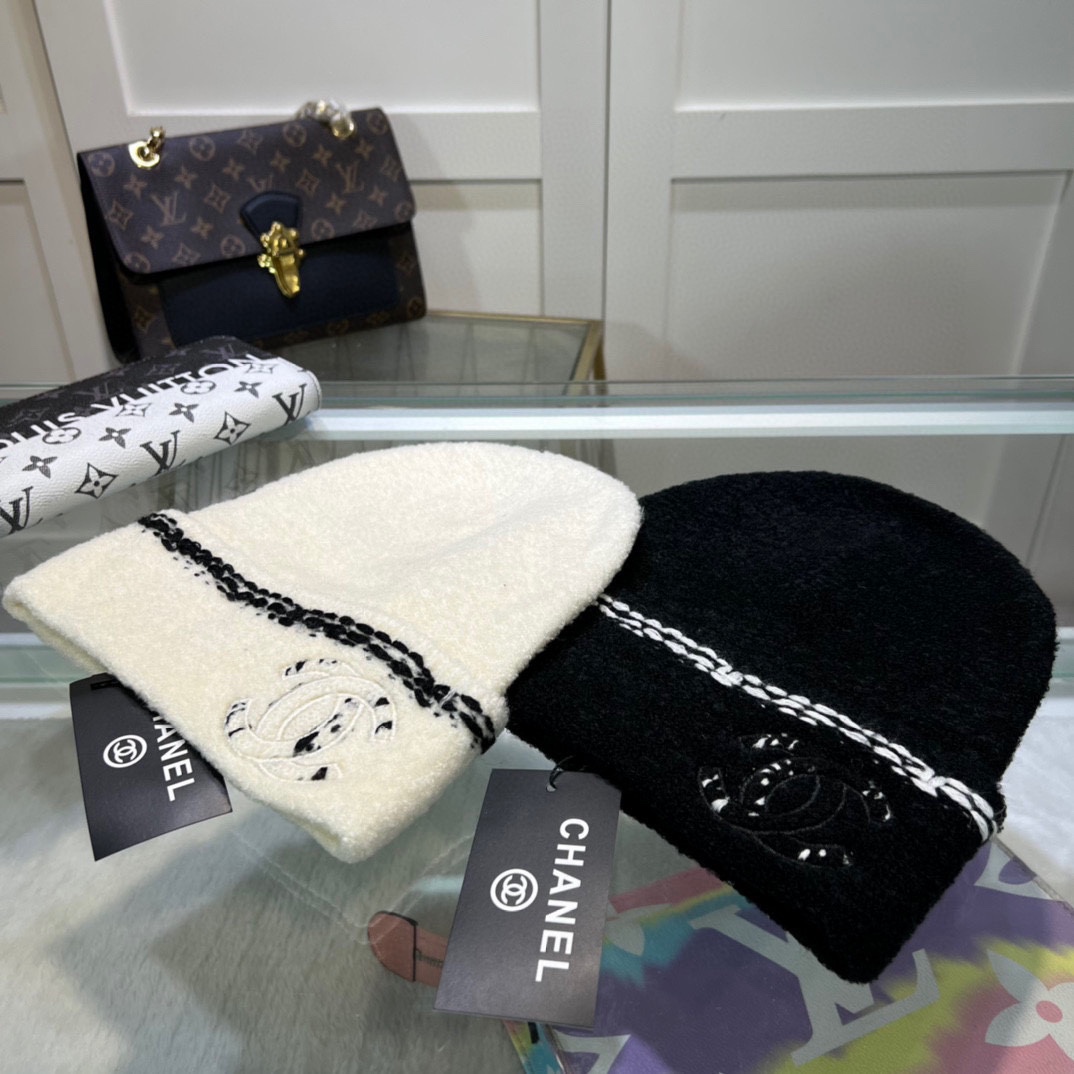 Chanel hat dx88